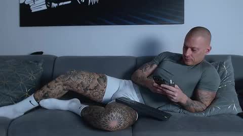 Calvin  online show from March 4, 2025, 5:34 pm