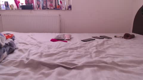 Calvinjohnlad online show from February 14, 2025, 11:42 am