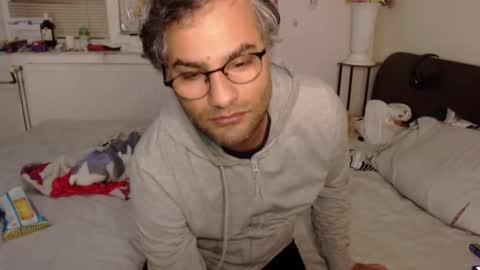 Calvinjohnlad online show from November 8, 2025, 6:29 pm