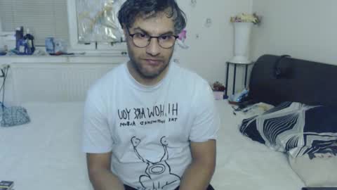 Calvinjohnlad online show from December 4, 2025, 7:11 pm