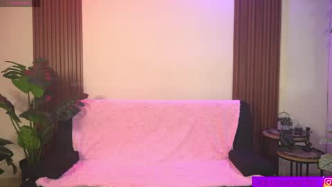 Snapshot of calypso_and_ge1 chatting on May 12, 2026, 5:43 pm Calypso and Kayla online show from May 12, 2026, 5:43 pm