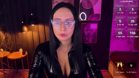 Snapshot of calypsownsu chatting on December 3, 2024, 2:25 am Christy online show from December 3, 2024, 2:25 am