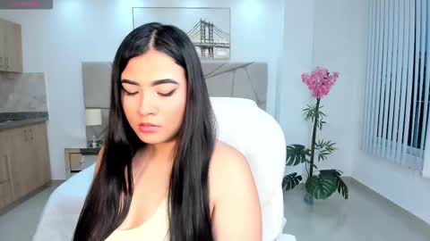 Snapshot of calyptra_lux chatting on February 26, 2026, 7:35 pm Calyptra Lux online show from February 26, 2026, 7:35 pm