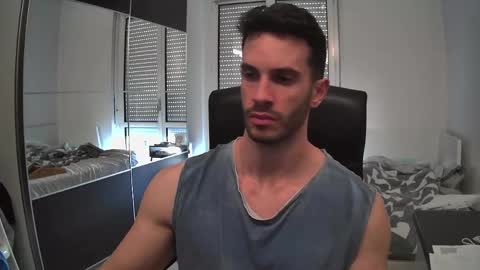 cambooyy online show from March 31, 2026, 1:44 pm