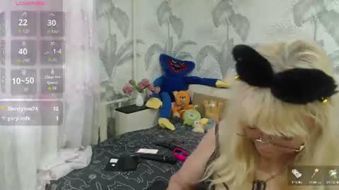 Snapshot of camdiva1 chatting on June 30, 2026, 10:05 am CamDiva1 online show from June 30, 2026, 10:05 am