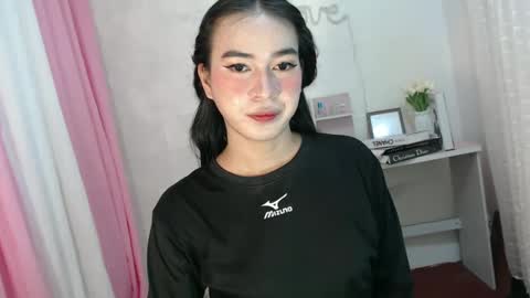 Snapshot of camela_star chatting on December 4, 2024, 1:25 am camela_star online show from December 4, 2024, 1:25 am