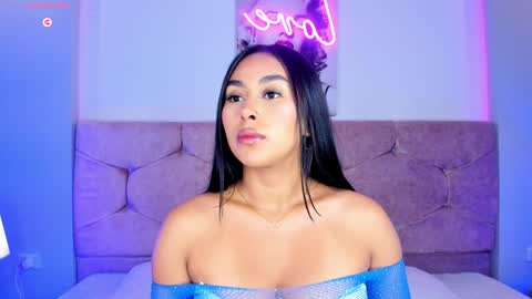 Camelia Smith online show from January 25, 2025, 3:09 am