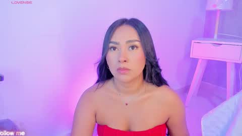 Camelia Smith online show from November 2, 2025, 3:31 am