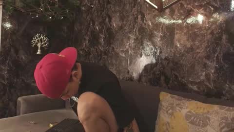 CAMERON online show from November 15, 2025, 12:45 pm