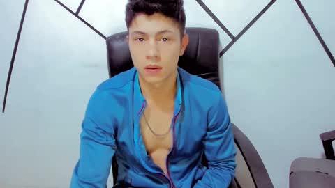 Snapshot of cameron_re chatting on February 3, 2025, 6:34 am cameron_re online show from February 3, 2025, 6:34 am