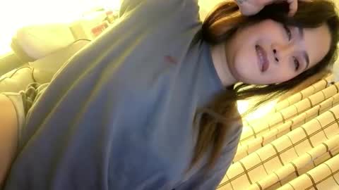 Jade online show from May 15, 2026, 6:42 am