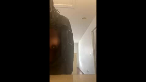 Snapshot of camgirlleanna chatting on October 21, 2025, 2:07 pm camgirlleanna online show from October 21, 2025, 2:07 pm