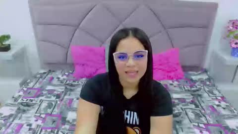 Snapshot of cami_bunnygirlx chatting on December 28, 2024, 6:40 pm CAMI online show from December 28, 2024, 6:40 pm