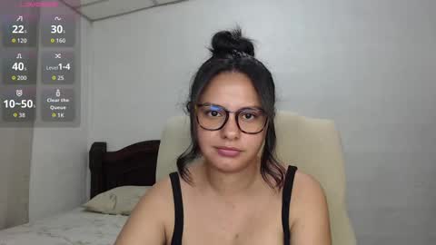 Camila Valbuena online show from September 29, 2025, 9:41 pm