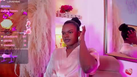 Snapshot of camiestrada chatting on February 2, 2025, 11:32 pm camiestrada online show from February 2, 2025, 11:32 pm