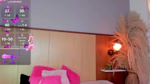 Snapshot of camiestrada chatting on February 7, 2025, 8:53 pm camiestrada online show from February 7, 2025, 8:53 pm