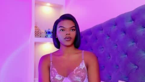 Snapshot of camiestrada chatting on October 21, 2025, 2:23 am camiestrada online show from October 21, 2025, 2:23 am