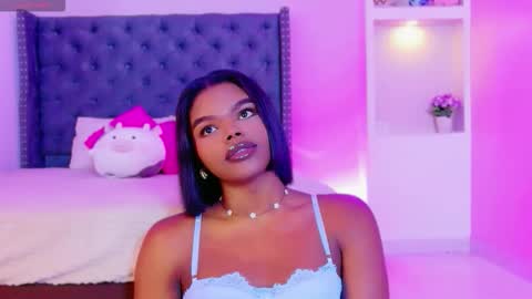 Snapshot of camiestrada chatting on November 8, 2025, 3:39 am camiestrada online show from November 8, 2025, 3:39 am