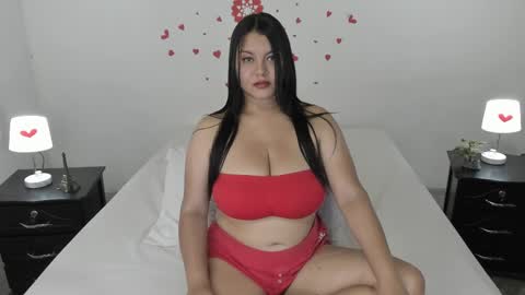 Snapshot of camihotboobs chatting on February 14, 2025, 9:21 pm camihotboobs online show from February 14, 2025, 9:21 pm