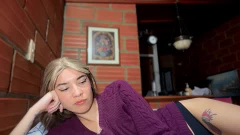 Snapshot of camii19y chatting on October 22, 2025, 11:26 pm camii19y online show from October 22, 2025, 11:26 pm