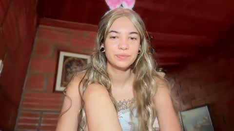 Snapshot of camii19y chatting on October 31, 2025, 4:41 pm camii19y online show from October 31, 2025, 4:41 pm