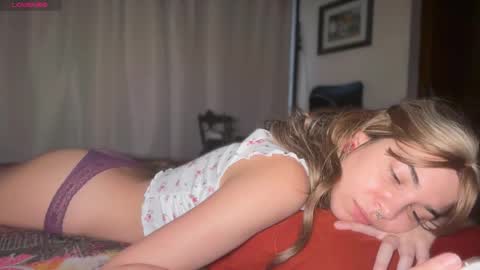 camii19y online show from March 10, 2026, 9:09 pm