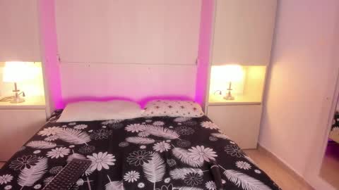 camiigox online show from September 27, 2025, 1:49 pm