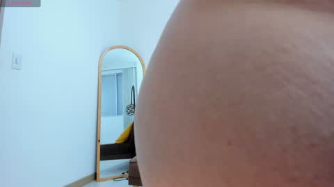 Camila online show from January 30, 2025, 6:56 am