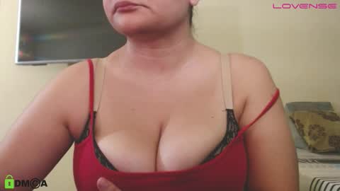 Camila  online show from February 14, 2026, 8:05 pm