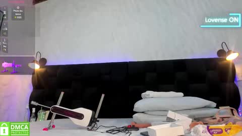 camila__gomez_ online show from November 4, 2025, 12:37 pm