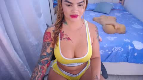   online show from October 17, 2025, 7:55 am