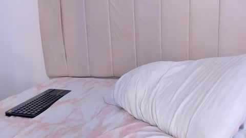 Cami online show from February 23, 2025, 2:40 am