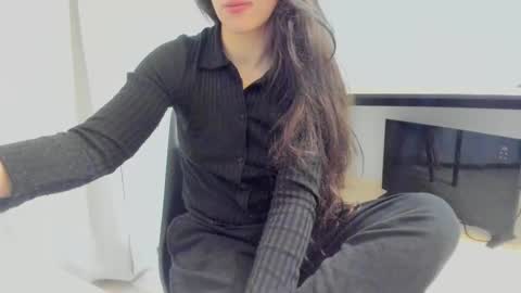 Snapshot of camila_berk chatting on October 23, 2025, 4:56 am Cami online show from October 23, 2025, 4:56 am