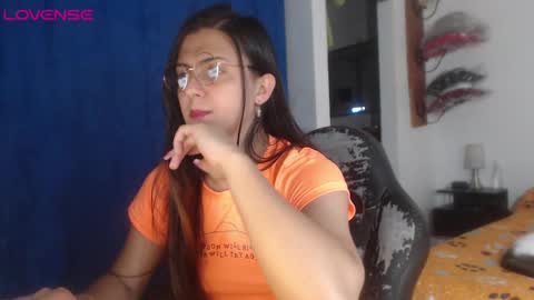 camila online show from October 15, 2025, 7:30 am