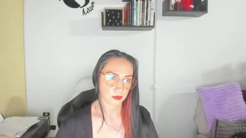 camila_bj online show from April 29, 2026, 4:49 am