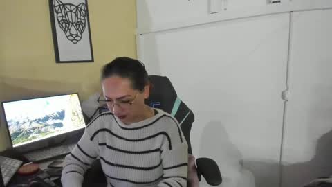 camila_bj online show from May 14, 2026, 5:14 am