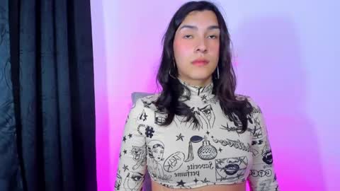 Snapshot of camila_coxx chatting on December 8, 2024, 7:05 am s online show from December 8, 2024, 7:05 am