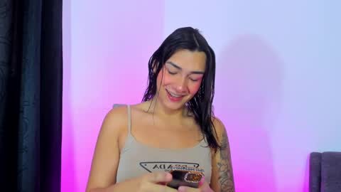 Snapshot of camila_coxx chatting on December 8, 2024, 9:08 pm s online show from December 8, 2024, 9:08 pm