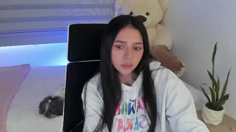  C A M I  online show from July 29, 2026, 7:01 pm