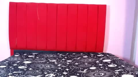 Snapshot of camila_girlsexy chatting on October 14, 2025, 2:01 am camila_girlsexy online show from October 14, 2025, 2:01 am