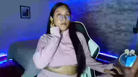 Camila Roose online show from March 19, 2026, 12:03 am