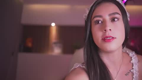 camila_martinez9 online show from January 9, 2026, 11:35 am