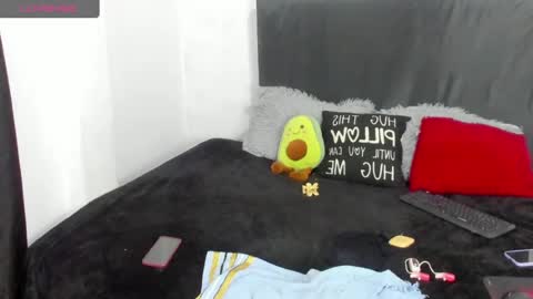 Snapshot of camila_valenciia_ chatting on July 8, 2026, 12:26 am Camila online show from July 8, 2026, 12:26 am