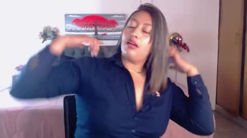 Snapshot of camilaa_m chatting on September 30, 2025, 2:44 pm camilaa_m online show from September 30, 2025, 2:44 pm