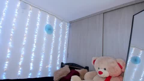 Cami  online show from September 23, 2025, 11:24 am