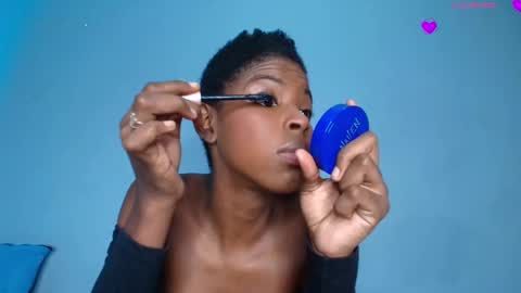 C A M I L A  online show from November 11, 2025, 1:11 pm