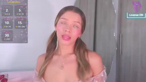 Camila Monroee  online show from February 12, 2026, 2:34 pm