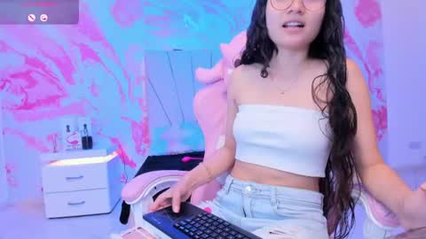 Cami 3 online show from August 3, 2026, 2:00 pm
