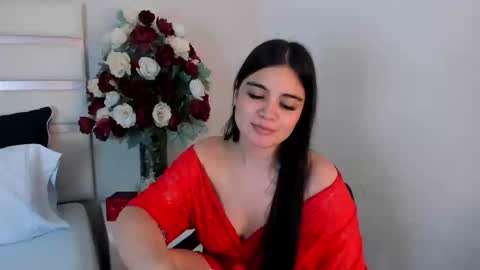 Camila online show from December 29, 2024, 1:24 am