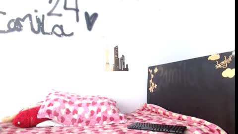 Camila online show from October 12, 2025, 4:06 pm